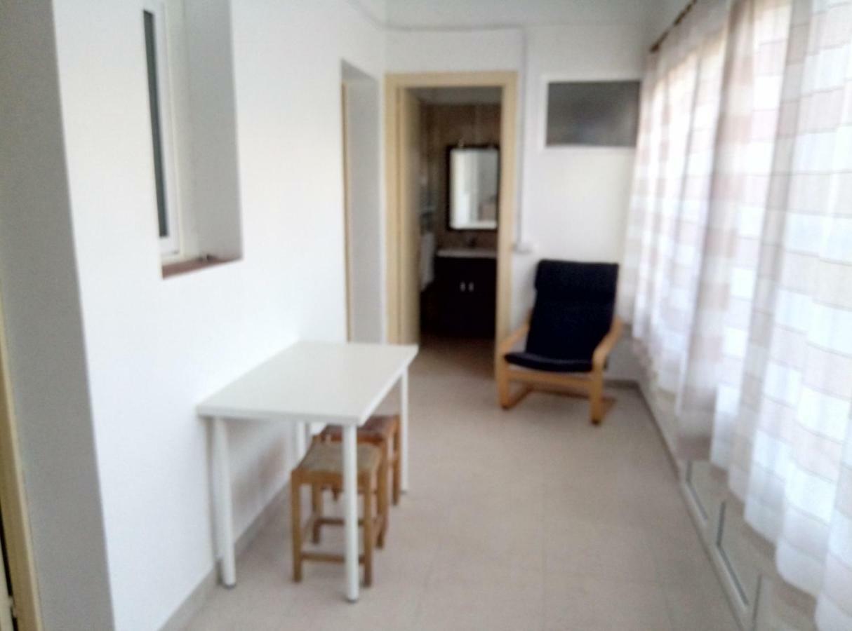 דירות אל פראט דה לוברגאט Casa Carmen Barcelona מראה חיצוני תמונה